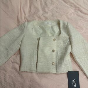 ASTR cream cropped jacket NWT size S